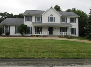 15261 Roswell Ct, Granger, IN 46530