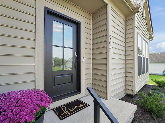4th image of 905 Caroway Blvd