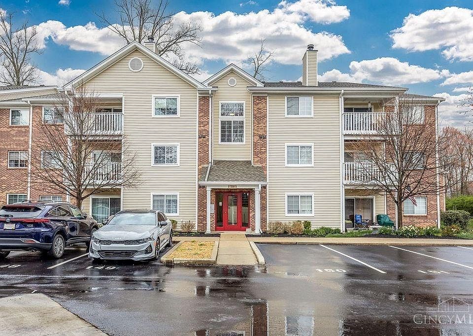 1st image of 720 Carrington Pl APT 101
