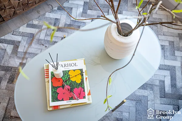 Rented by Brooklyn Group | media 7