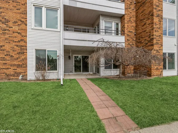 1100 50th St Unit 2001, West Des Moines, IA 50266