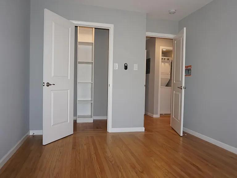 485 Waverley St #485 — Photo 7