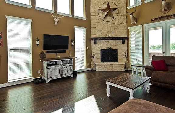 4th image of 4302 Waterford Glen Dr