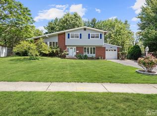32 Corona Rd, East Brunswick, NJ 08816