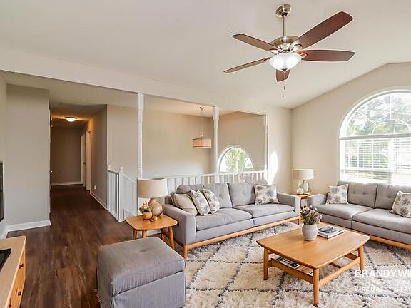 4th image of 113 Eva Dr