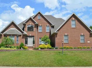 4660 Estate Dr, Newburgh, IN 47630