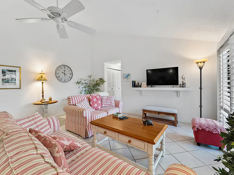 1801 S US Highway 1 #9D — Photo 10