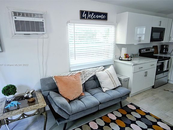 5th image of 259 NE 56th St #0