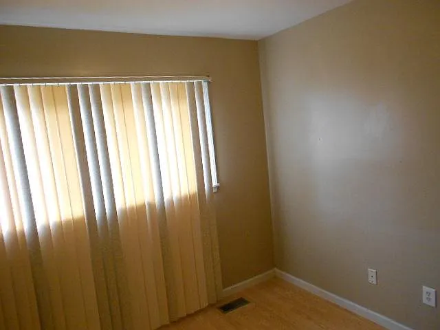 6890 Mayburn St — Photo 12