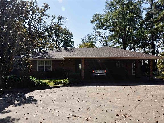3rd image of 241 County Road 2996