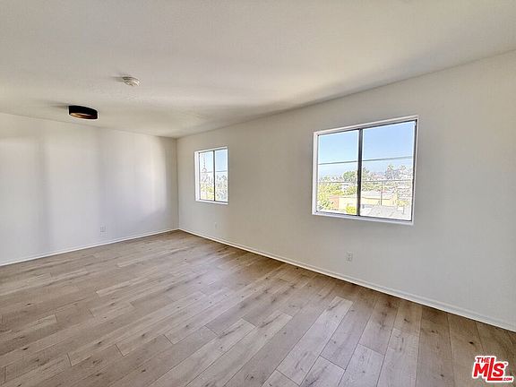2nd image of 1031 Coronado Ter