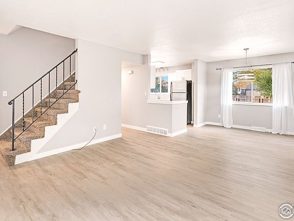3rd image of 1317 32nd Ave