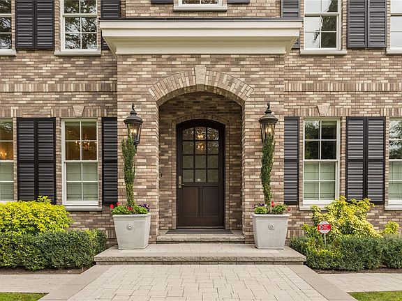 4th image of 3085 Southdowne Rd