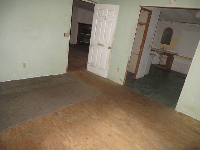 1st image of 114 NE 754th St