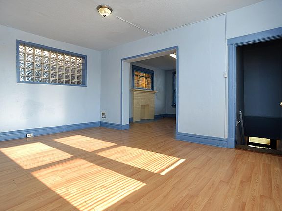 3rd image of 3739 Hydraulic Ave