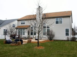 3352 Hillcrest Rd, Geneva, IL 60134