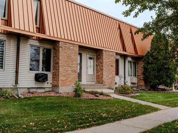 308 13th Ave E, West Fargo, ND 58078