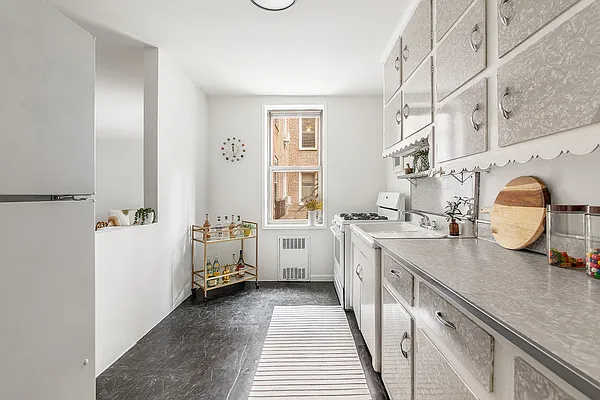 Sold by SERHANT. | media 8