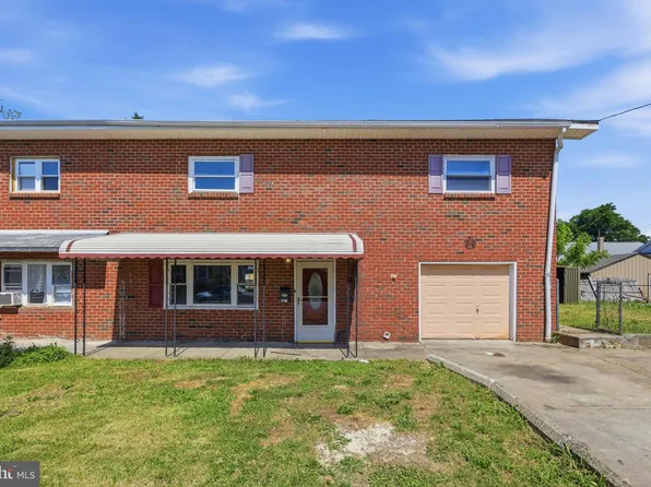 9703 Legion St, Philadelphia, PA 19114