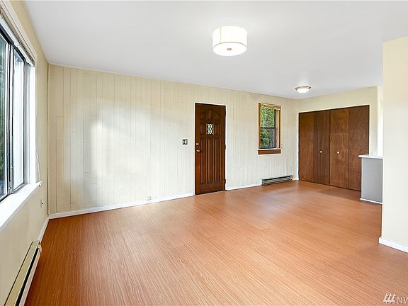 3rd image of 6508 103rd Ave NE