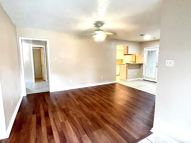 11906 Binghampton Dr — Photo 5