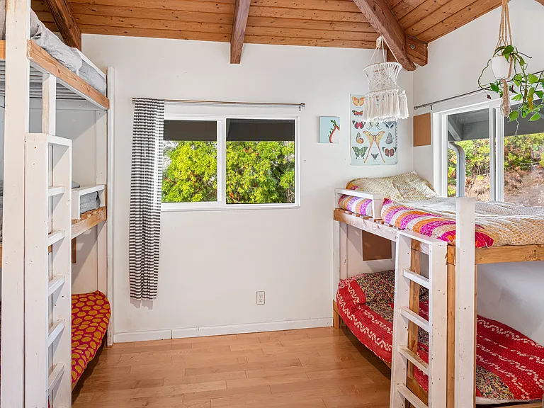 216 Keoni Pl — Photo 4