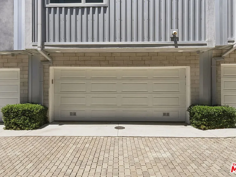 6021 W Beachwood Ln — Photo 30