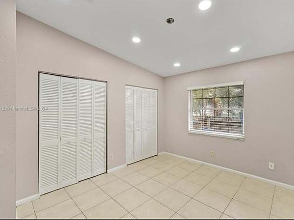 5th image of 6138 Grant St