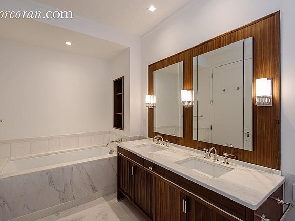 5th image of 150 Charles St APT 3ES