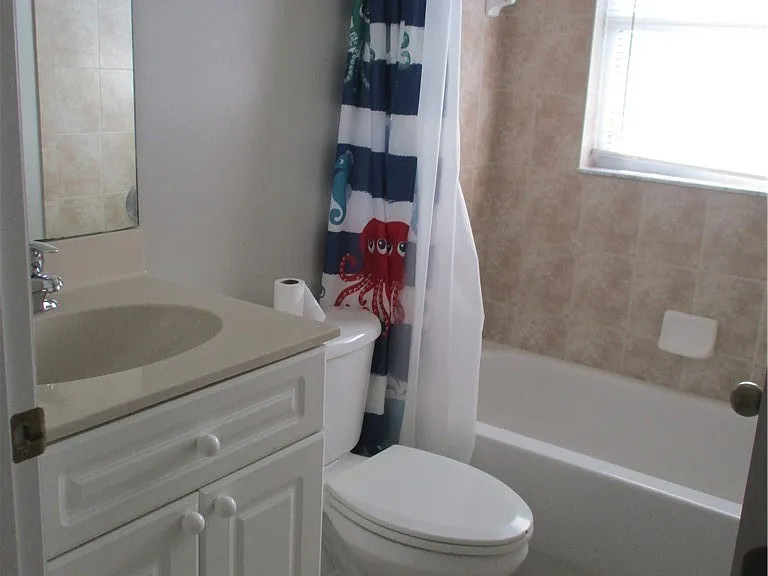 4330 SW 7th Pl — Photo 10