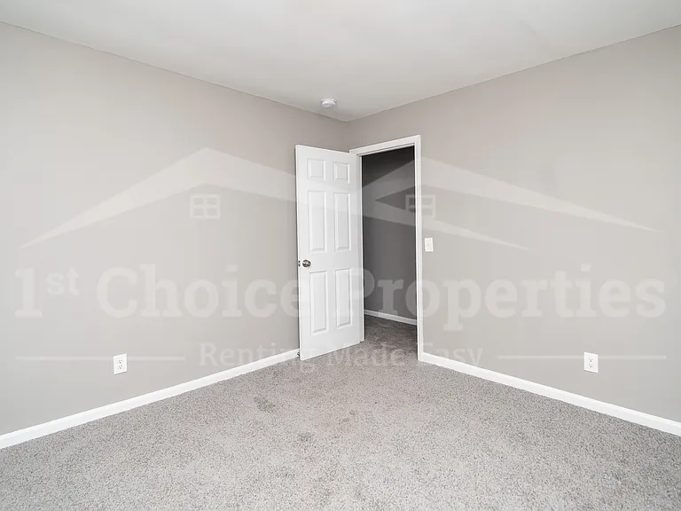 13050 Alpine Cir — Photo 17