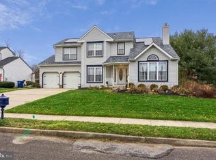 77 Jennifer Ln, Burlington, NJ 08016