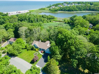 60 Smugglers Path, Riverhead, NY, 11901