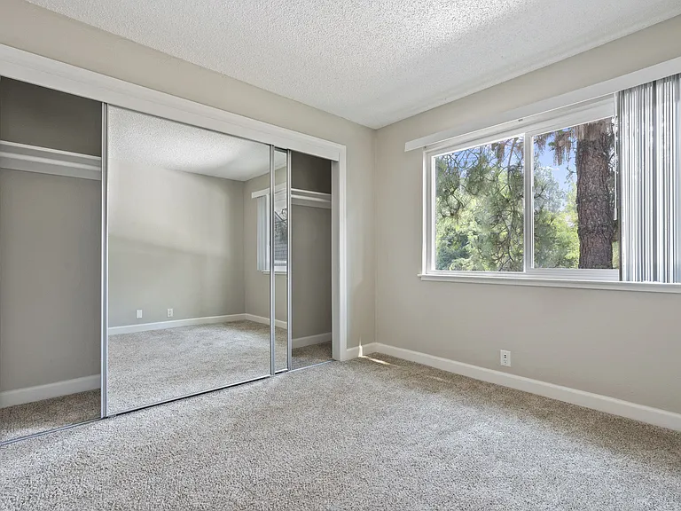 Reserve at Walnut Creek — Photo 9