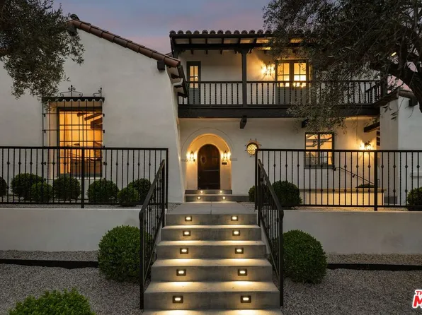 820 Glenmont Ave, Los Angeles, CA 90024