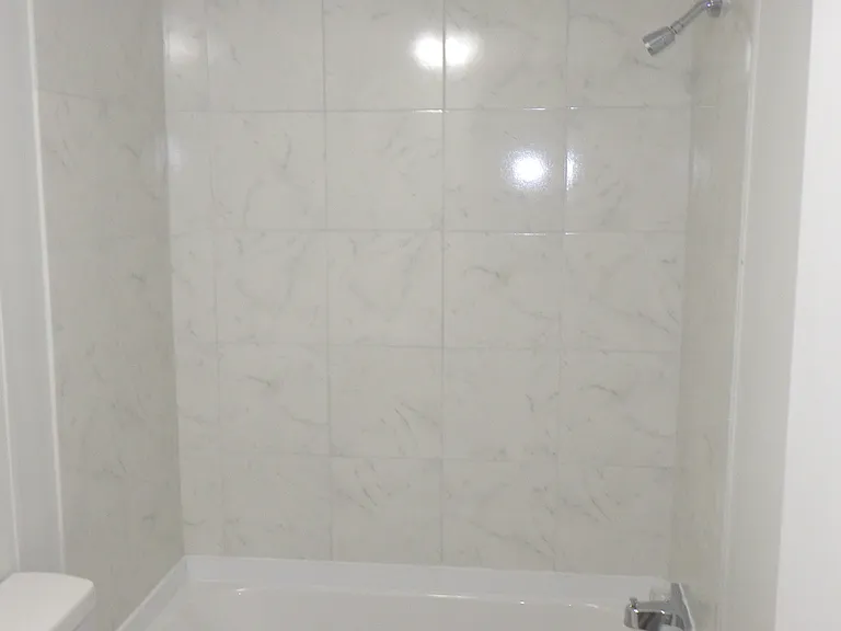 407 Martin Ct — Photo 15