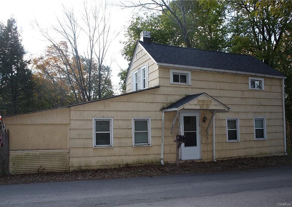 2nd image of 15 Old Greenville Tpke