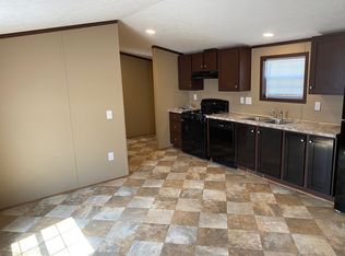 5615 Squiredale Ln, Fort Wayne, IN 46818