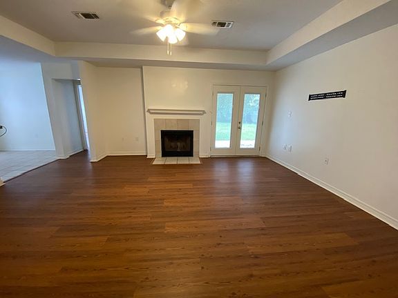 3rd image of 14050 Gladys St