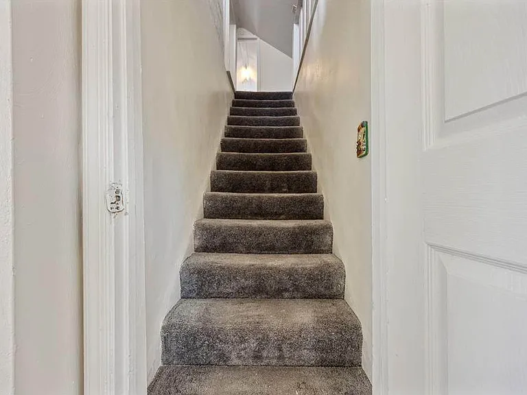 9522 Granby St — Photo 13