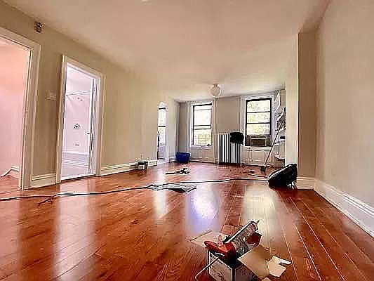 2nd image of 423 1st St APT 2
