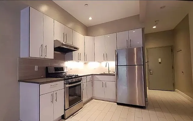 Rented by Matthew Gros-Werter, LREB  | media 5