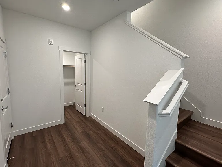 597 Somi Ct — Photo 7