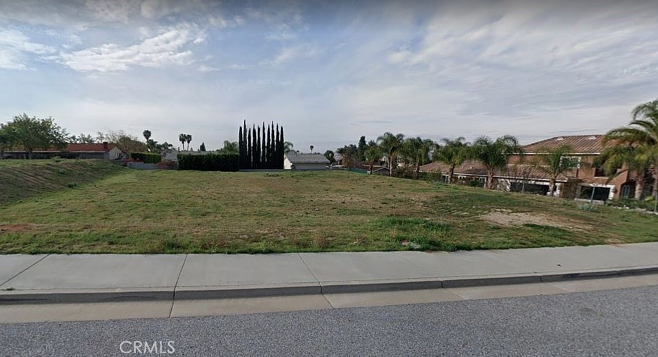 1st image of 21143 Jennings Ct #3
