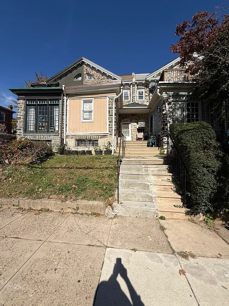 49XX Pine St — Photo 1