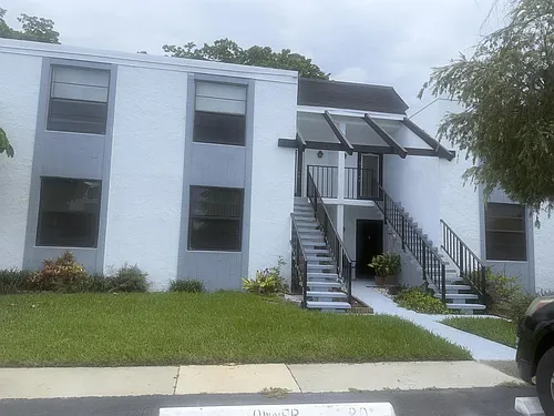 7420 NW 18th St #203 Photo 1