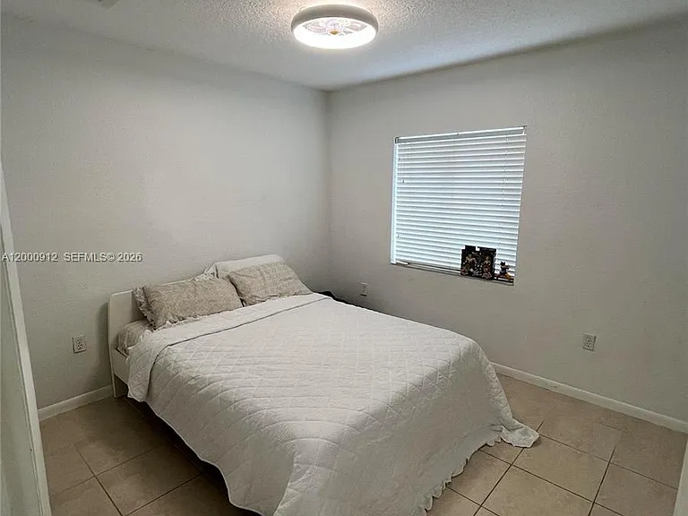 171 Riviera Cir #61 — Photo 2