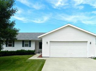 225E E Lieber St, Maryville, MO 64468