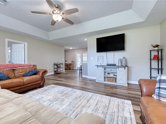3rd image of 7665 Lee Road 240