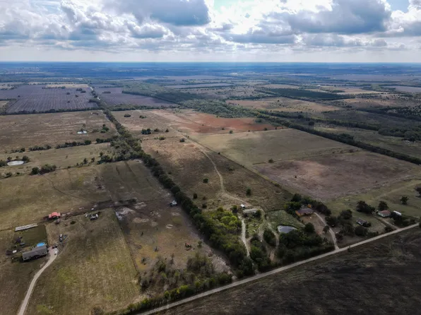 1412 County Road 3830, Leonard, TX 75452